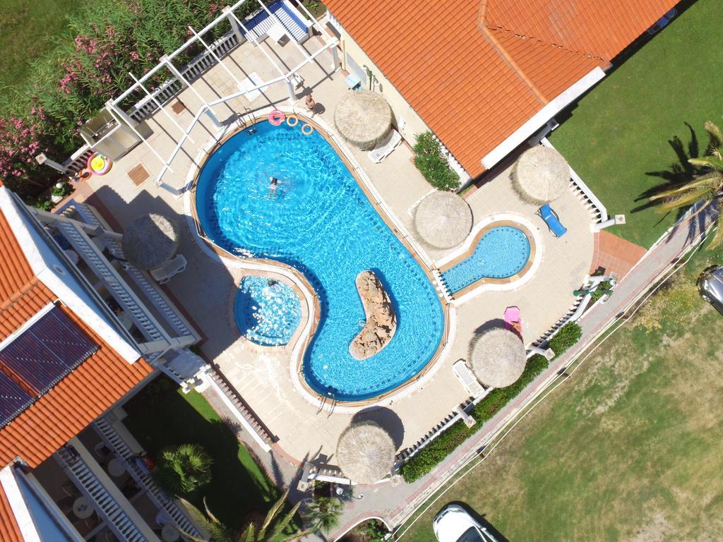 Hotel Rigakis Pefkochori Exterior photo